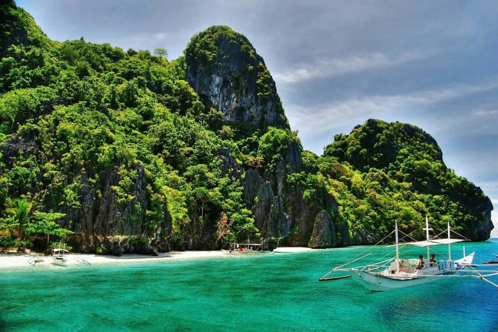 Philippines Travel Guide